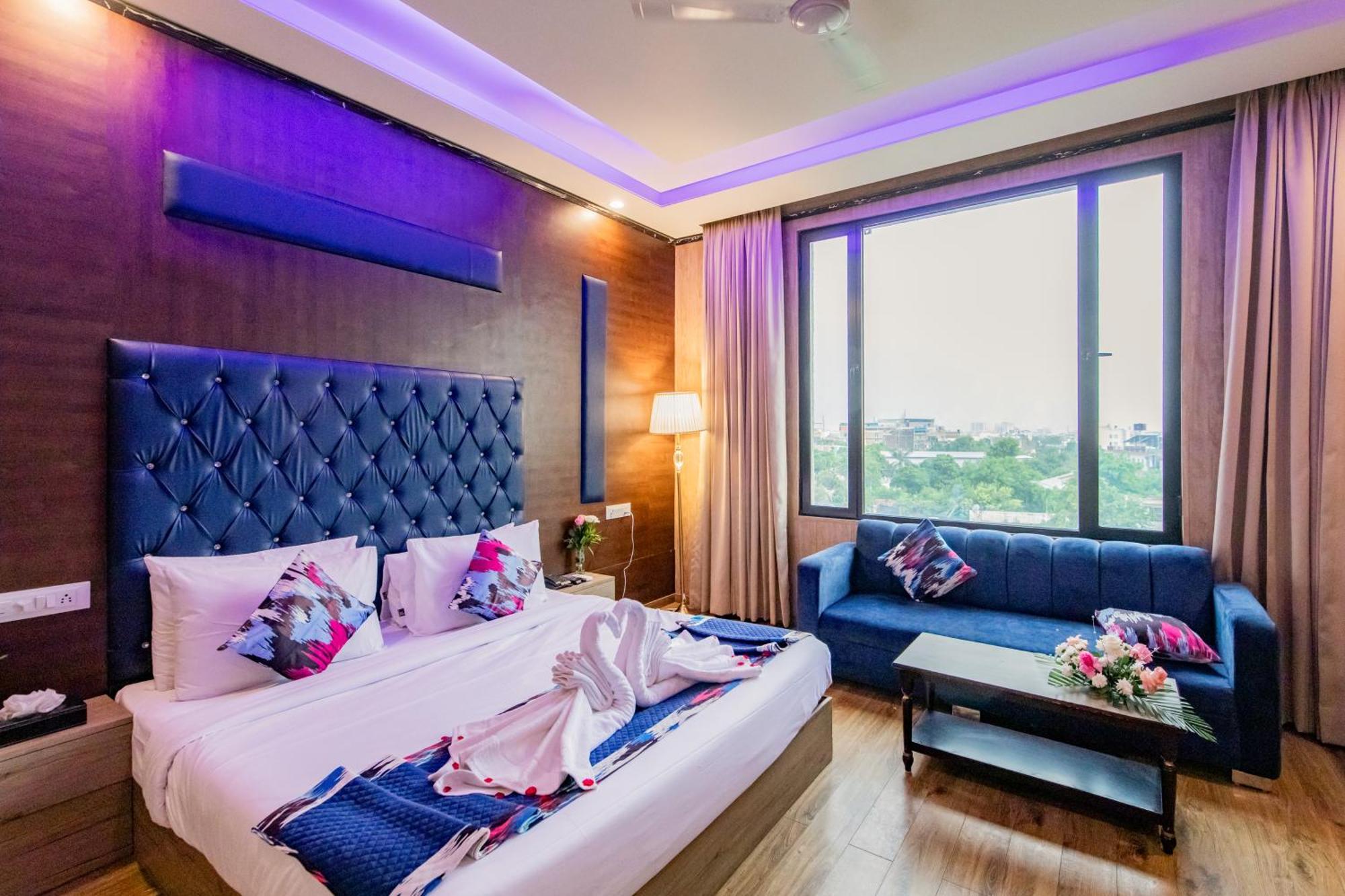 ג'איפור Foxoso Fiori Hotel מראה חיצוני תמונה